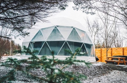 Hastings Highlands Cabin | Cozy Modern Dome Nestled in the Trees in Maynooth, Ontario