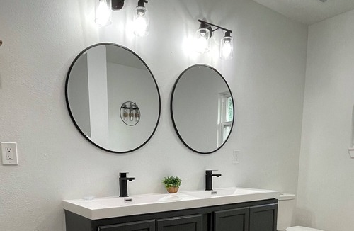 Alvin Other | Cozy Modern Farmhouse