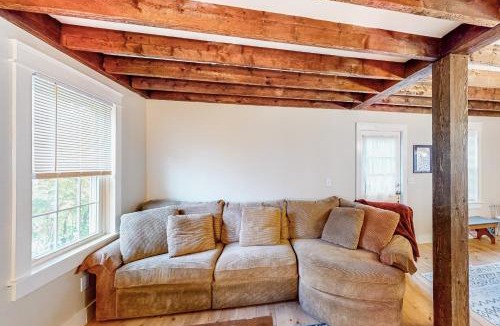East Wallingford House | Cozy Modern Farmhouse