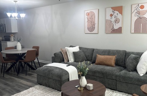 Warner Robins Apartment | Cozy Modern Home