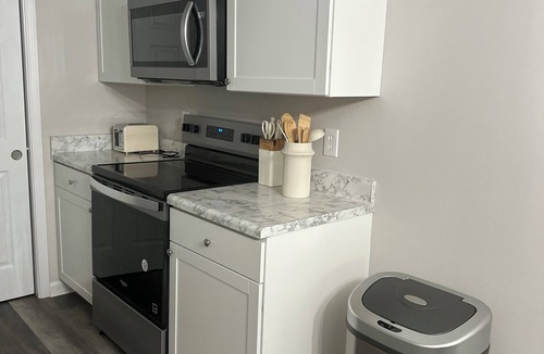 Warner Robins Apartment | Cozy Modern Home