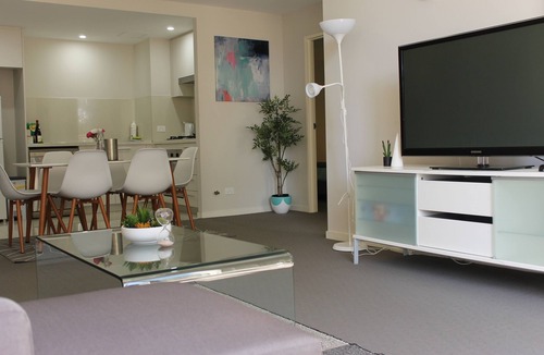 Waitara Apartment | Cozy Modern Home With Free parking