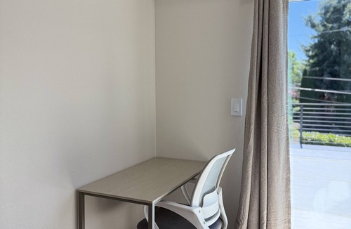 Broadview House | Cozy Modern House in Seattle