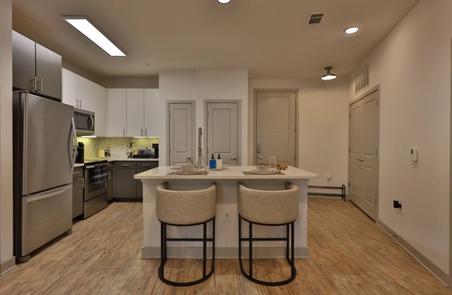 Fort Worth Apartment | Cozy Modern Luxury Apartment in Fort Worth