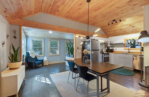 Pocono Pines Cabin | Cozy Modern Pocono Cabin | Firepit Nights BBQ