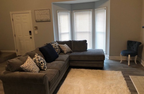 Smyrna House | Cozy, Modern, Spacious Townhouse