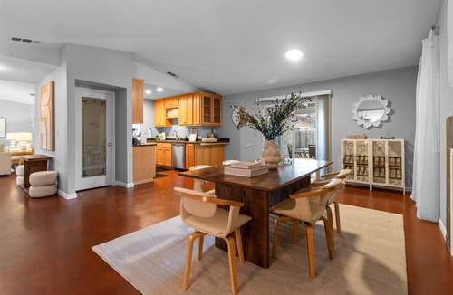 Modesto House | Cozy Modesto Charmer: 3 bedrooms 2 baths