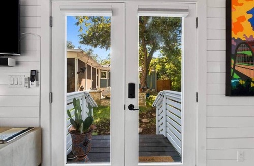 Allandale House | Cozy Moe Casita
