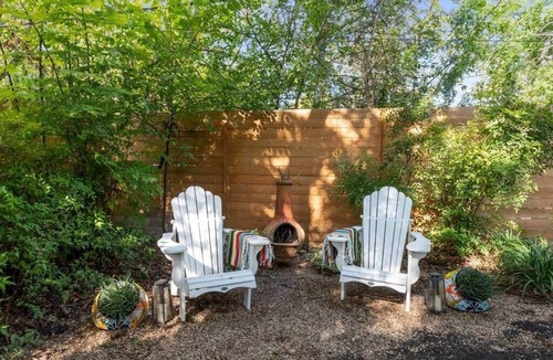 Allandale House | Cozy Moe Casita