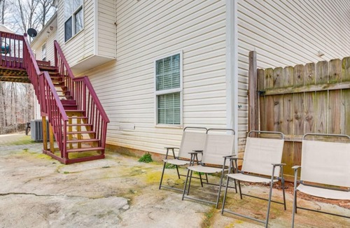Winder House | Cozy Monroe Villa Getaway-Poolside Fun & Pet-Friendly!