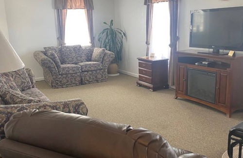 Glendo Hotel | Cozy Motel Room within 5 minutes of Glendo Recreational Area