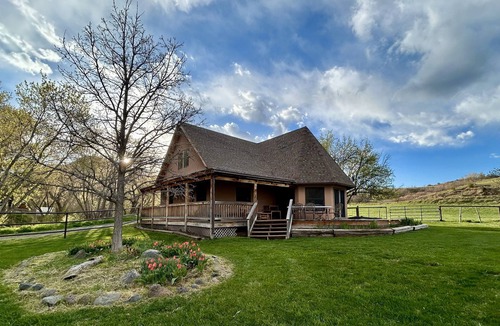 Collbran Cabin | Cozy mountain cabin on a 200 acre working ranch