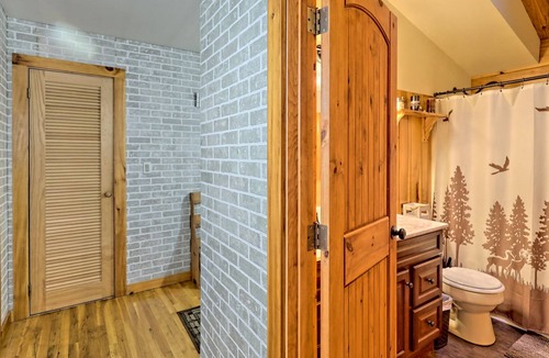 Wiley Cabin | Cozy Mountain Cabin