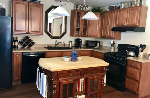 Wolf Laurel House | Cozy Mountain Cottage with Fenced Backyard in Wolf Laure Resort
