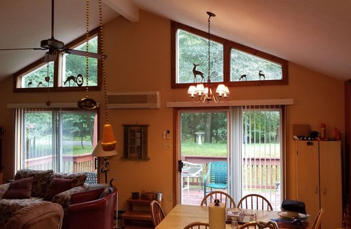 Albrightsville House | Cozy mountain get away