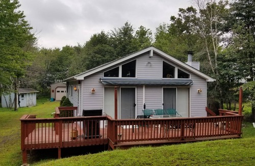 Albrightsville House | Cozy mountain get away