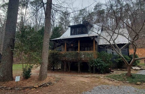 Tate House | Cozy Mountain Getaway