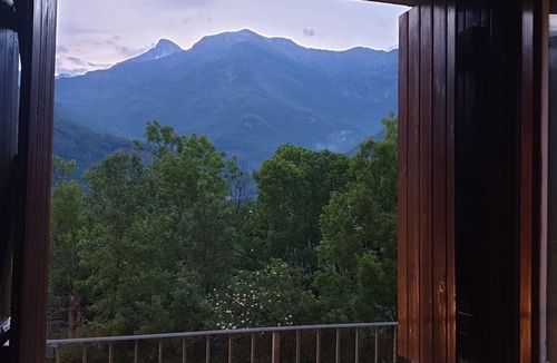 Sesue Apartment | Cozy Mountain Lodge