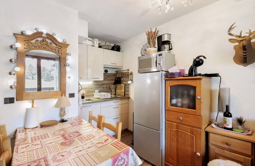 Sainte-Leocadie Apartment | Cozy Mountain Retreat for Two with Balcony, Mountain View & Wi-Fi