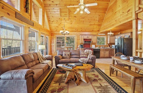 Hemlock Hills Cabin | Cozy Mountain Retreat with Private Hot Tub