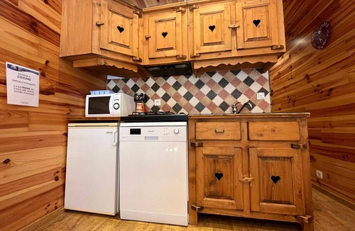 Pra Loup Apartment | Cozy mountain-style apartment, Pra-Loup, 4-6 ppl