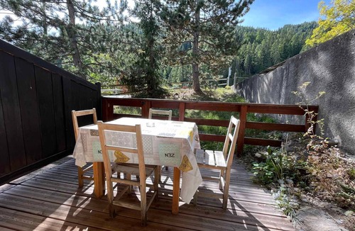 Pra Loup Apartment | Cozy mountain-style apartment, Pra-Loup, 4-6 ppl