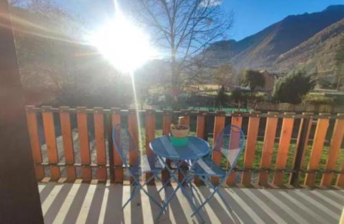 Saint-Beat Apartment | Cozy Mountain View 3-bedroom Pyrenees Apartment