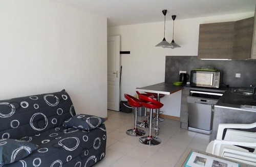 Le Pouliguen Apartment | Cozy nest close to the sea