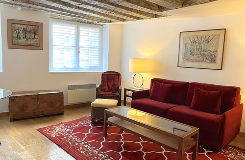 Saint-Thomas-d'Aquin Apartment | Cozy Nest in the Heart of Saint Germain des Pres - Rue du Dragon Left Bank condo