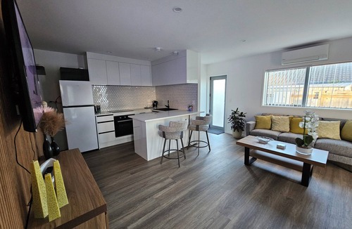 Pakuranga Heights House | Cozy new 2 bedroom house