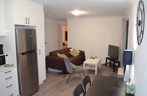 Bowenfels House | Cozy new 3 bedroom villa in secure complex.