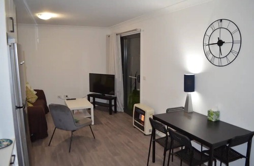 Bowenfels House | Cozy new 3 bedroom villa in secure complex.