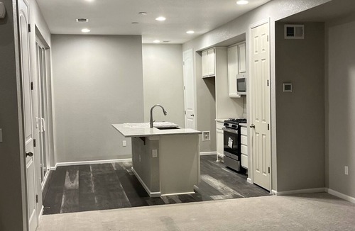 Aurora Condo | Cozy, New Condo minutes from Buckley Space Force