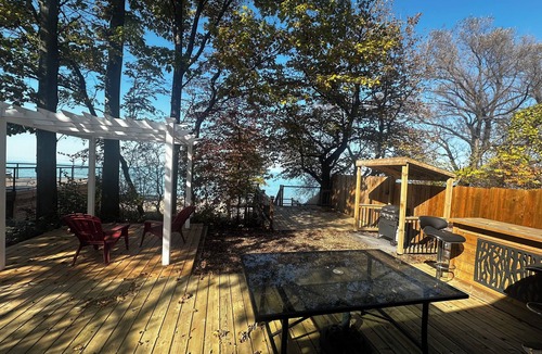 Plympton-Wyoming House | Cozy new RV steps from beautiful Lake Huron