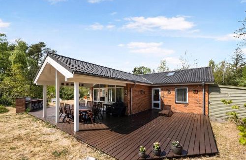 Bedegaard House | Cozy Newer Large Holiday Home In Snogebæk