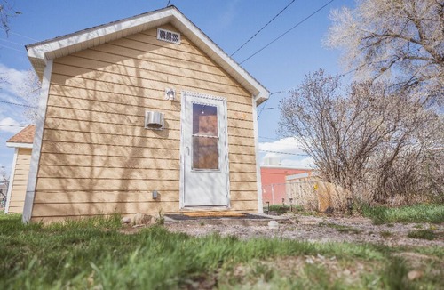 Lander House | Cozy Nook: Work Hard, Play Harder in Lander, Wyoming!