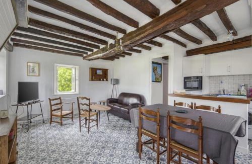 Aignerville House | Cozy Normandy Escape