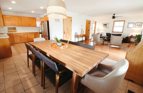 Duck Cottage | Cozy North Duck Cottage – HEATED POOL + Walk to Beach