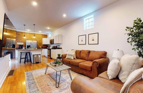 Phoenix Hill House | Cozy NuLu Getaway | Private Yard + Free Parking