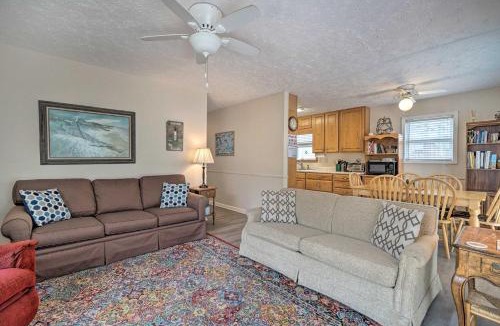 Yaupon Beach House | Cozy Oak Island House < 1 Mi to Beaches!