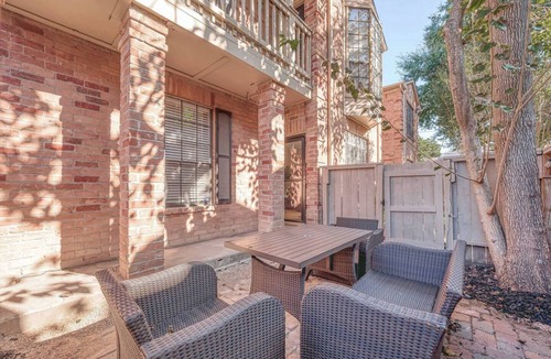 Texas Medical Center Condo | Cozy Oasis Apt - In Med Center & NRG