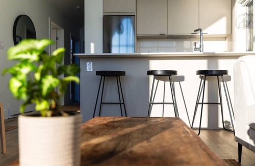 Upper Blandford Cabin | Cozy Oceanfront Escape with Hot Tub