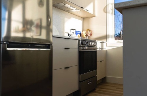 Upper Blandford Cabin | Cozy Oceanfront Escape with Hot Tub