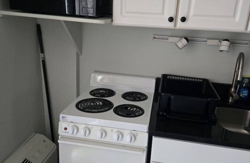 Bostwick Park Apartment | Cozy Oceanview Studio in Daytona