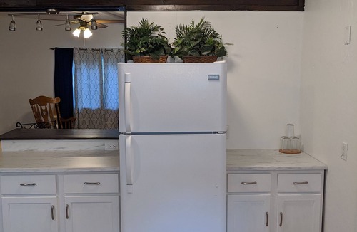 Gainesville House | Cozy off Archer