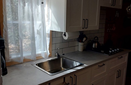 Havelock-Belmont-Methuen Cabin | Cozy off grid cabin tucked away in nature.