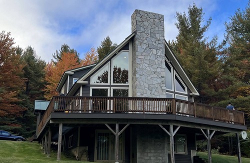 Ludlow Ski Chalet | Cozy Okemo/ Killington Ski Chalet