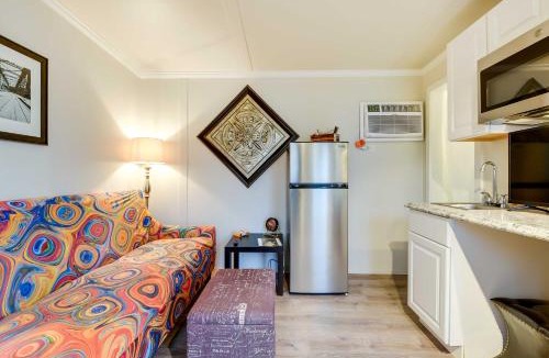 Thackerville House | Cozy Oklahoma Cabin with Fire Pit, Bar and Gas Grill!