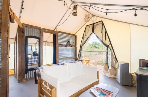 Tombstone RV Rental | Cozy Old West Glamping Walk to Tombstone