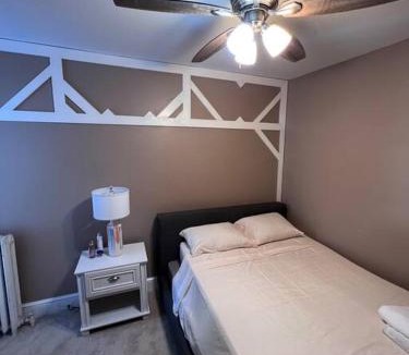 Wilmington Apartment | Cozy on the Hill